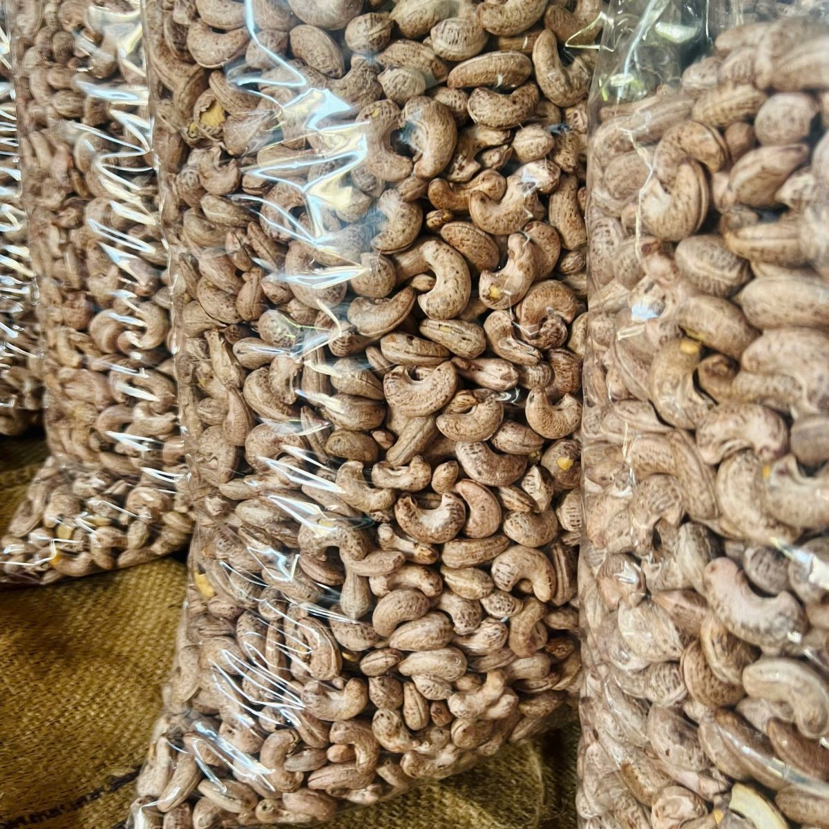 Hạt Điều Cồ Bình Phước 